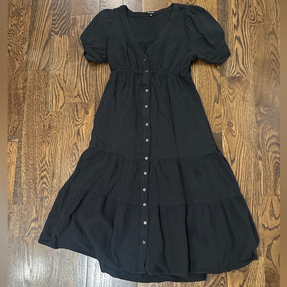 Madewell Lightspun Tiered Button Front Midi Dress - Picture 6 of 9